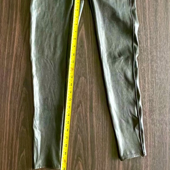 Spanx Leggings - Picture 4 of 5